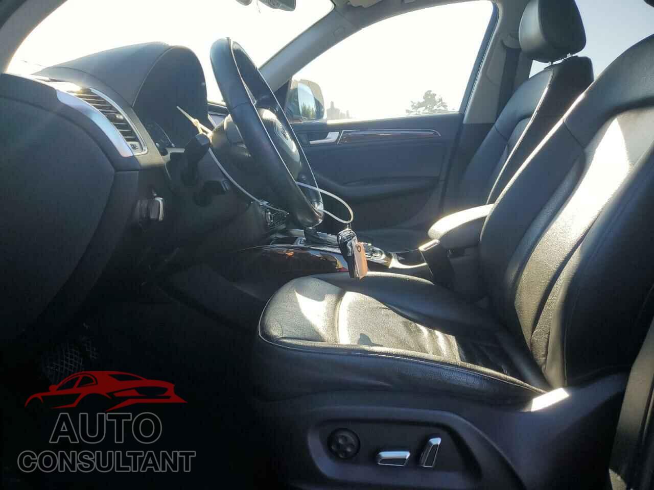 AUDI Q5 2013 - WA1LFAFP2DA009606
