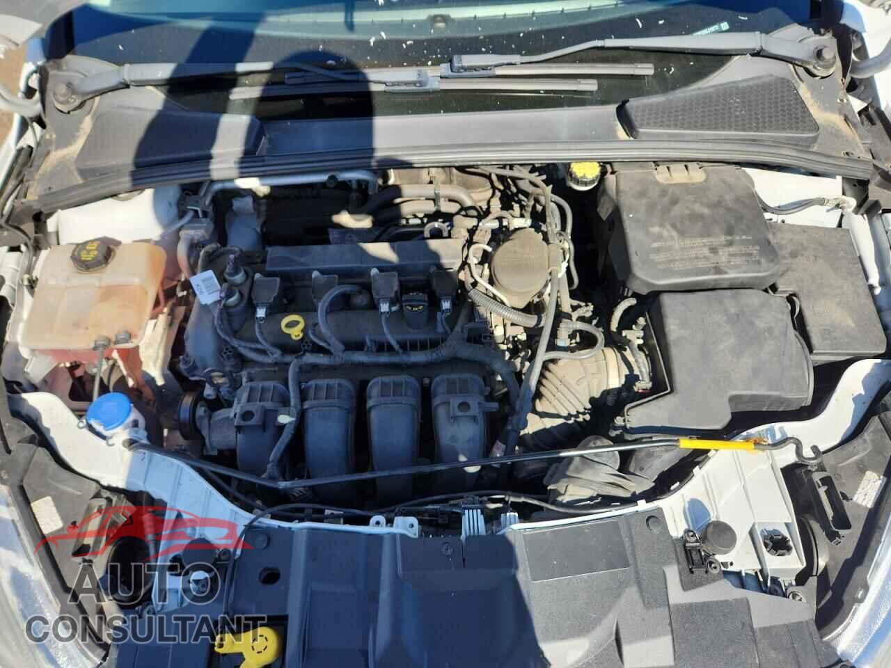 FORD FOCUS 2016 - 1FADP3E22GL218772