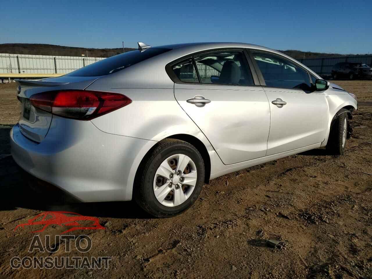 KIA FORTE 2017 - 3KPFK4A77HE059587