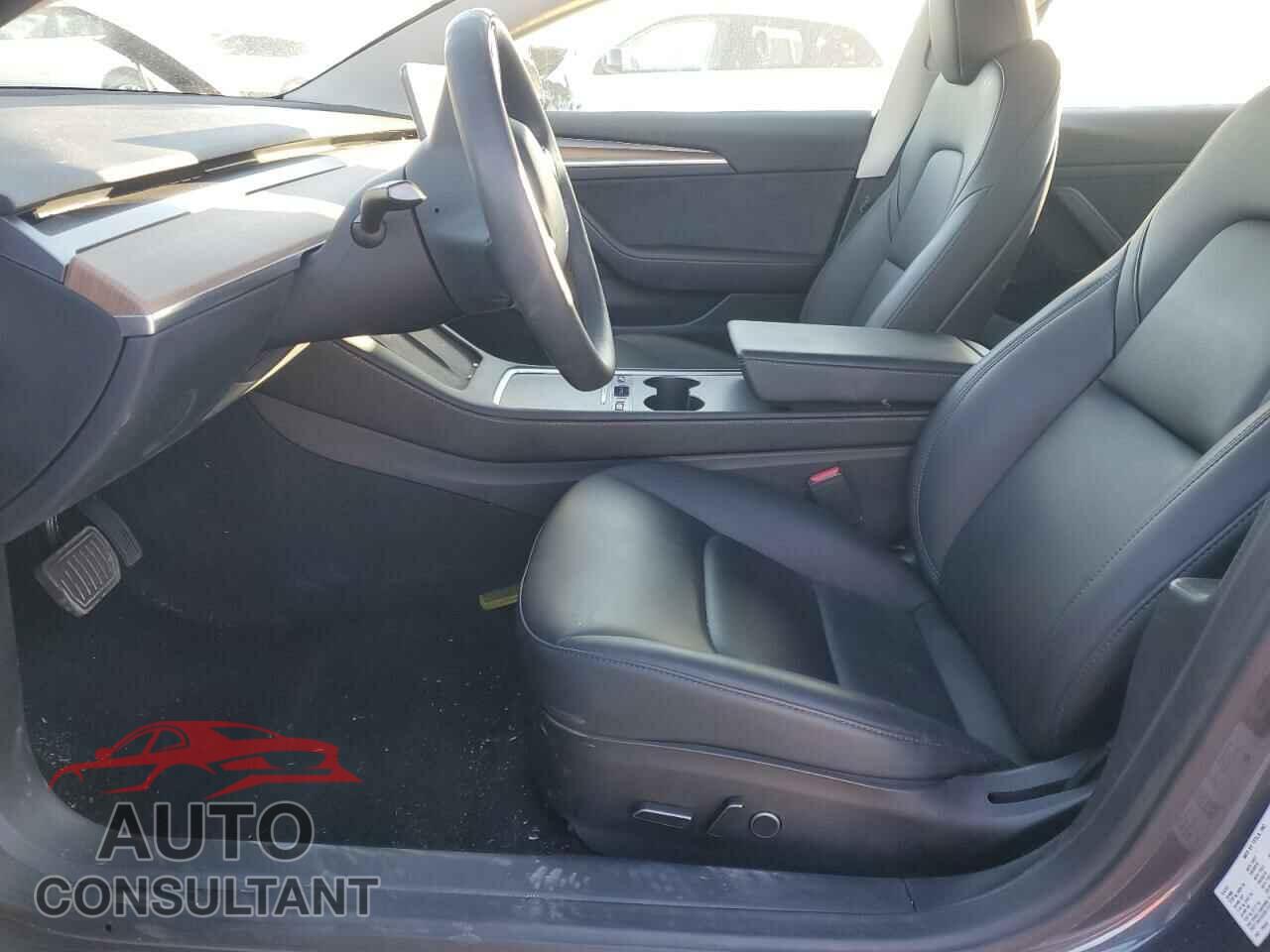 TESLA MODEL 3 2023 - 5YJ3E1EA0PF556133