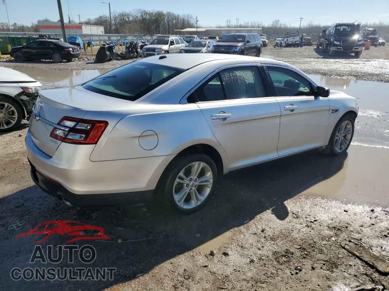 FORD TAURUS 2015 - 1FAHP2D84FG149799