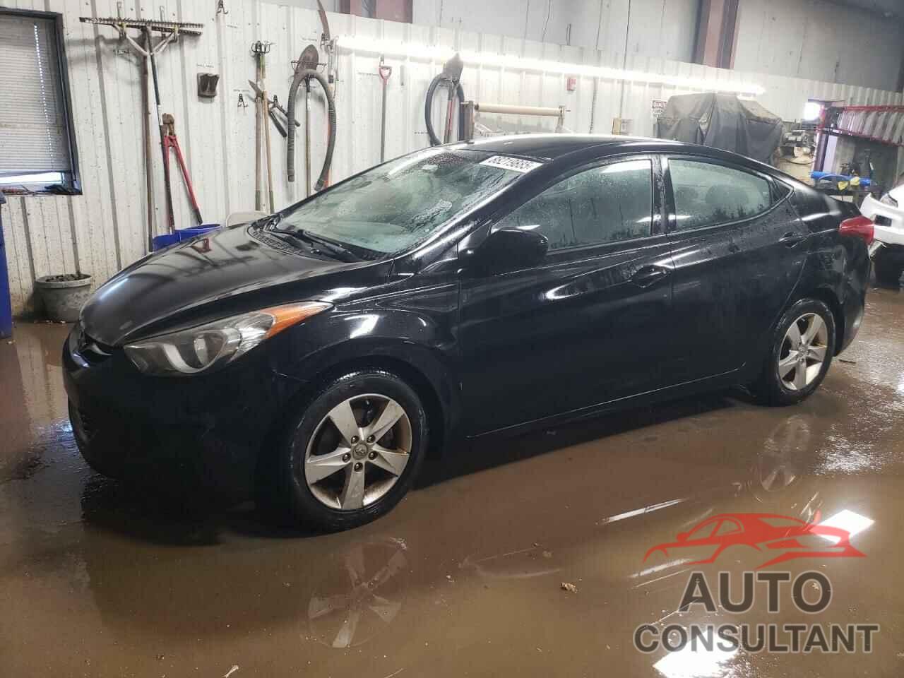 HYUNDAI ELANTRA 2011 - KMHDH4AE9BU105834