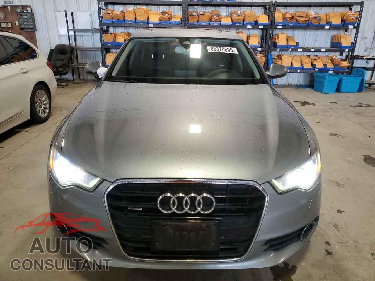 AUDI A6 2013 - WAUGGAFC8DN080302