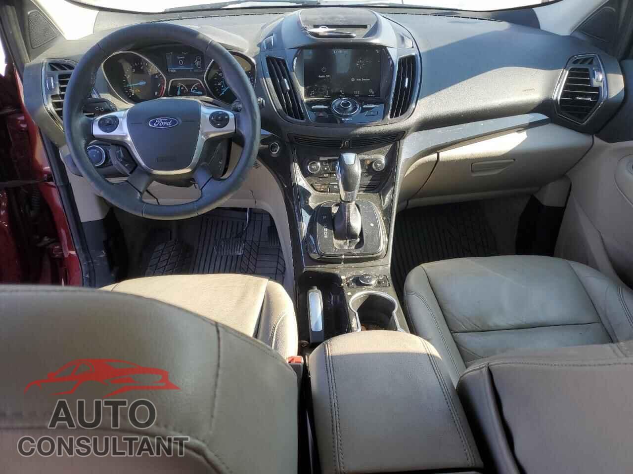 FORD ESCAPE 2016 - 1FMCU9J91GUA52836