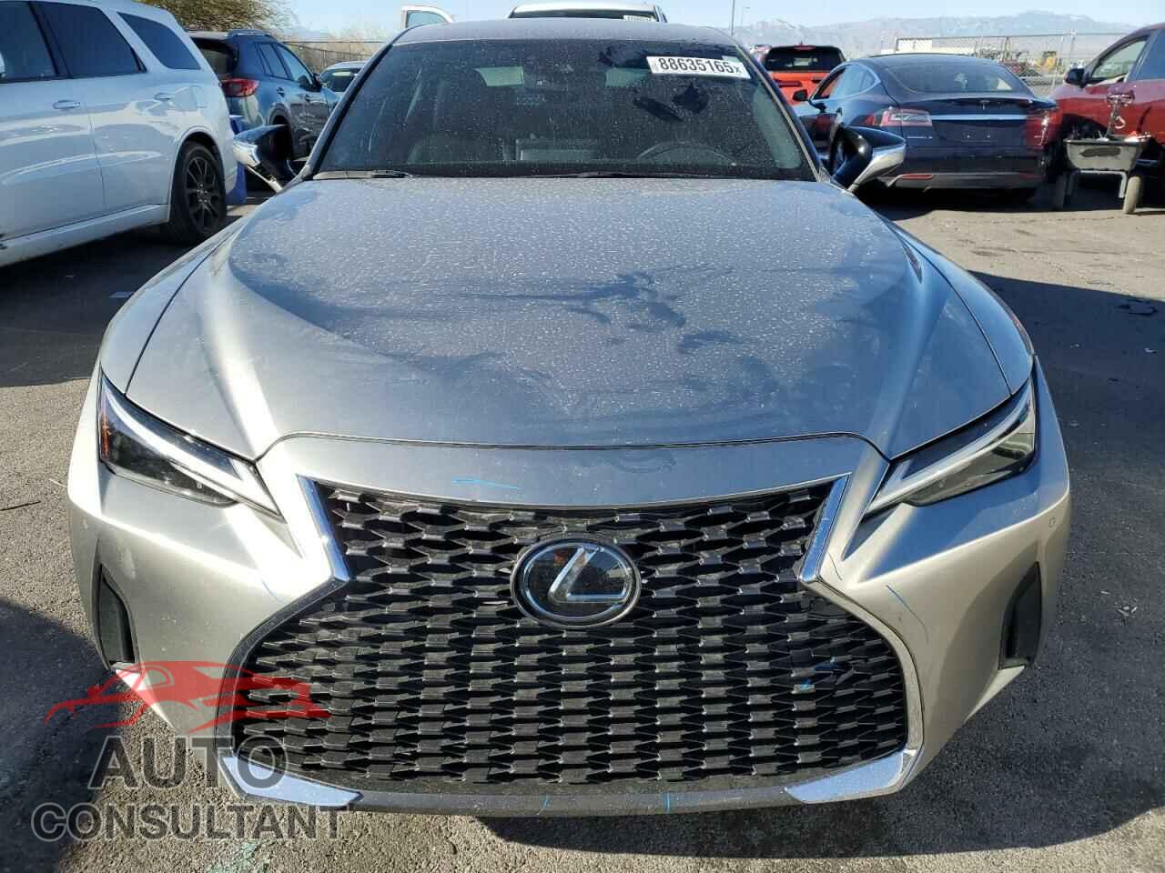 LEXUS IS 2021 - JTHCA1D23M5109538