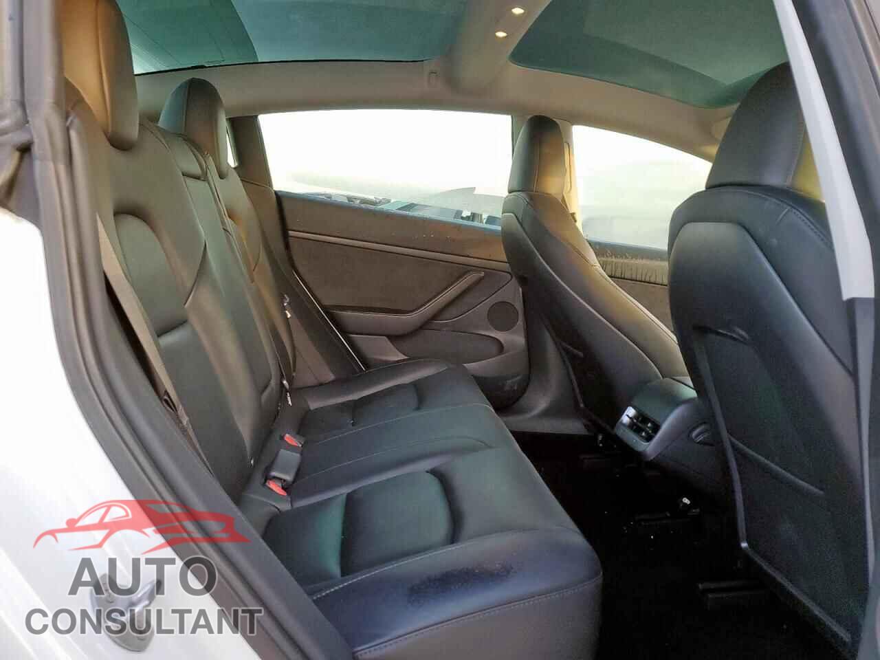 TESLA MODEL 3 2023 - 5YJ3E1EA8PF590482