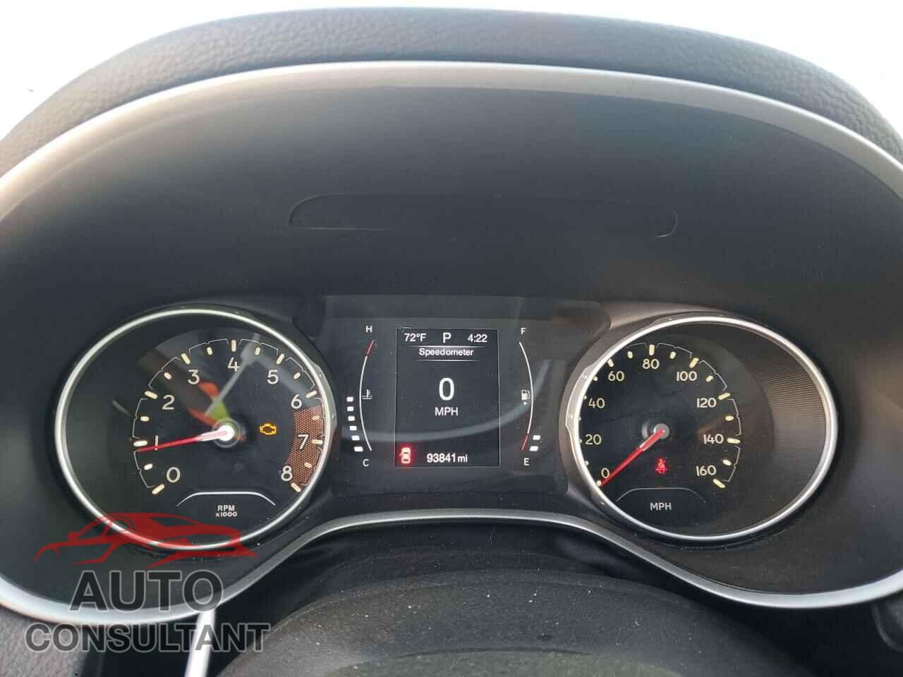 JEEP COMPASS 2018 - 3C4NJCAB4JT227765