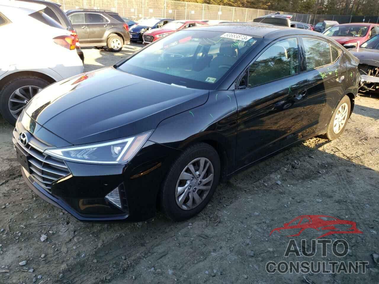 HYUNDAI ELANTRA 2019 - 5NPD74LF1KH492385