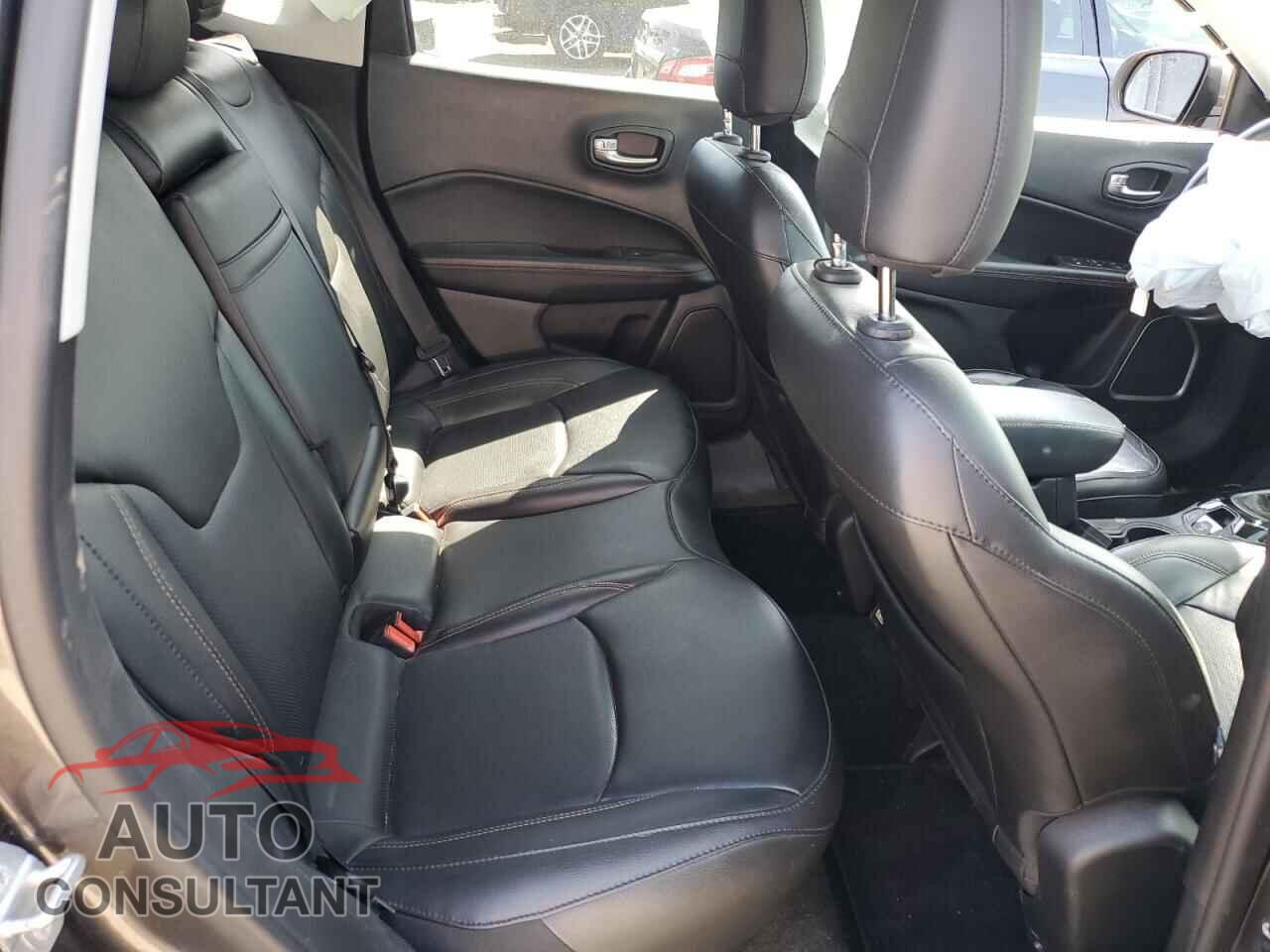 JEEP COMPASS 2019 - 3C4NJDCB2KT665964