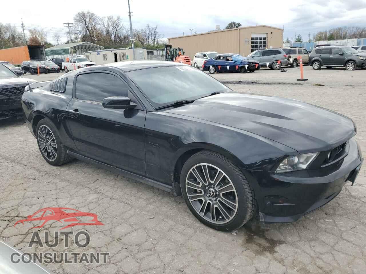 FORD MUSTANG 2012 - 1ZVBP8CF1C5272645