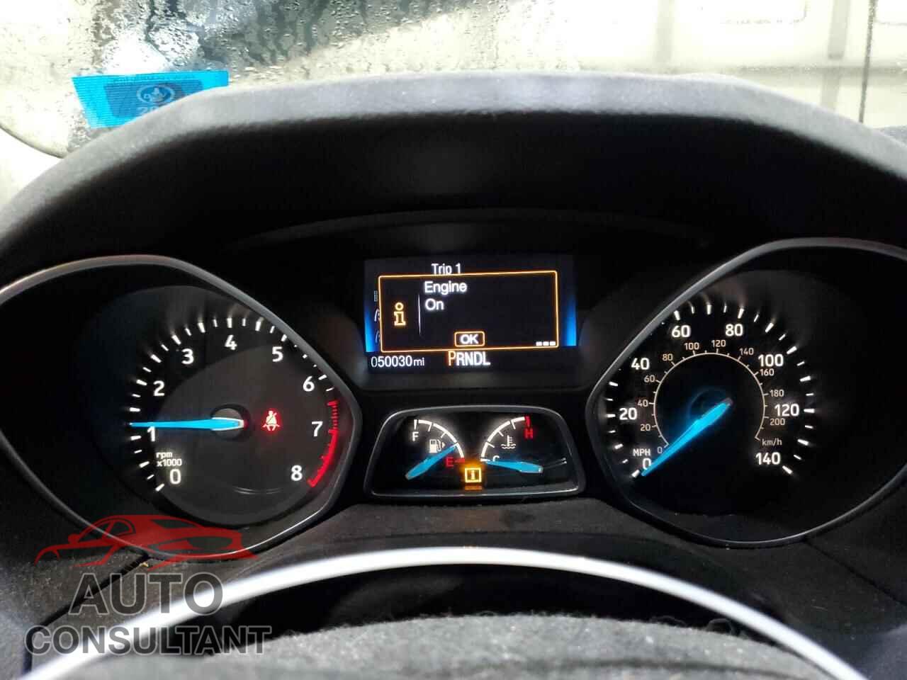 FORD FOCUS 2018 - 1FADP3E21JL237644