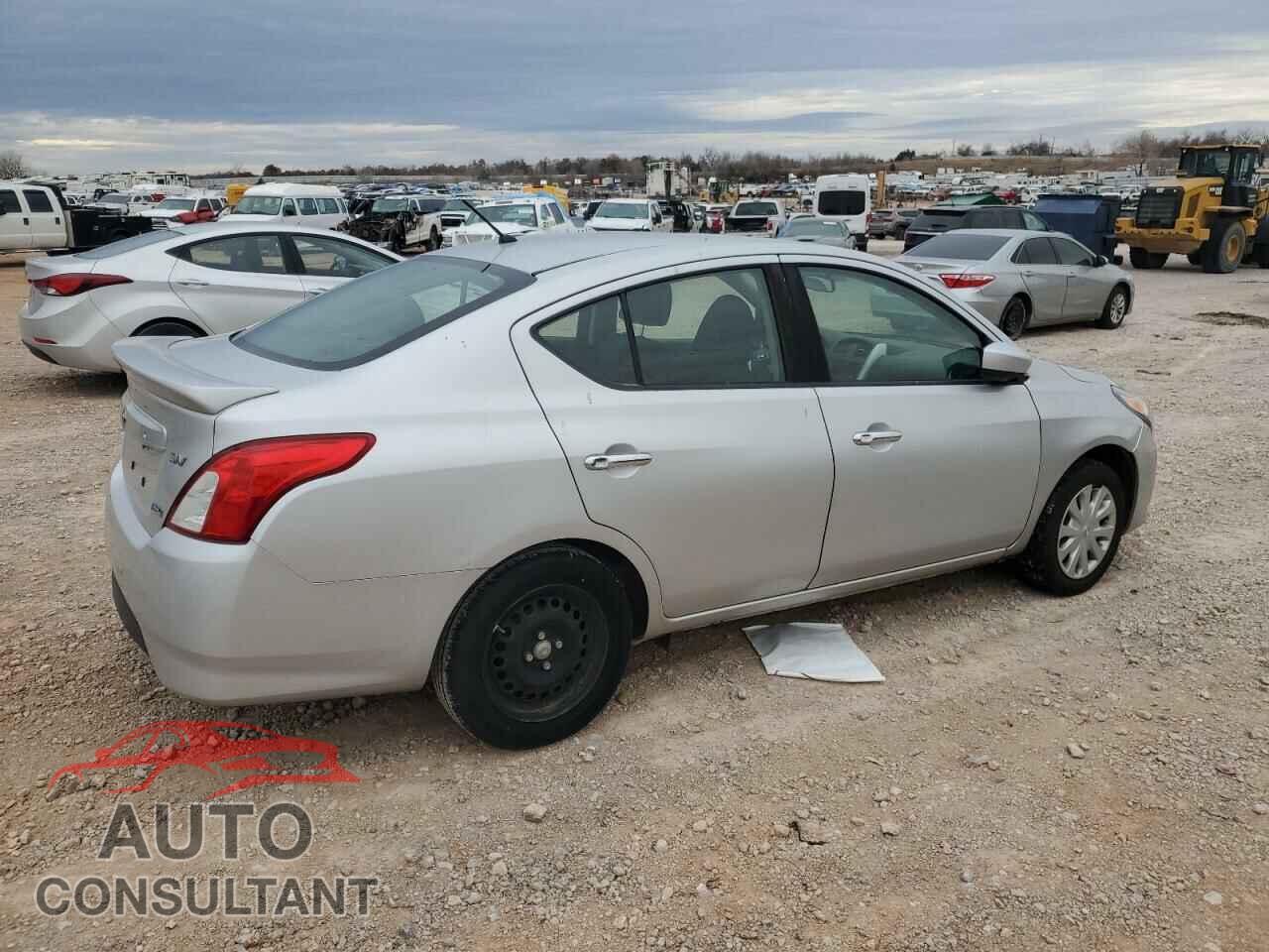 NISSAN VERSA 2016 - 3N1CN7AP7GL891777