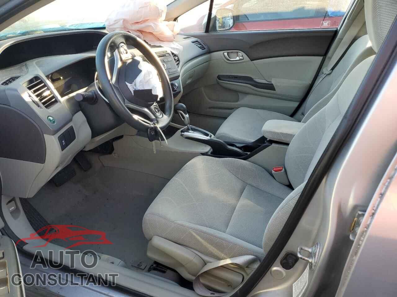 HONDA CIVIC 2012 - 2HGFB2F82CH333931