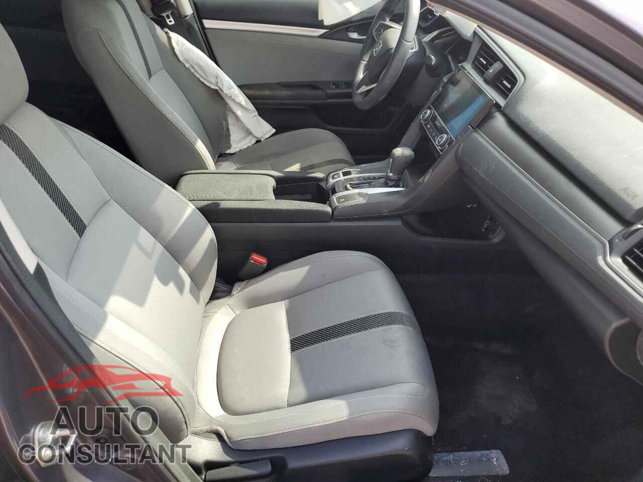 HONDA CIVIC 2017 - 19XFC2F79HE040730
