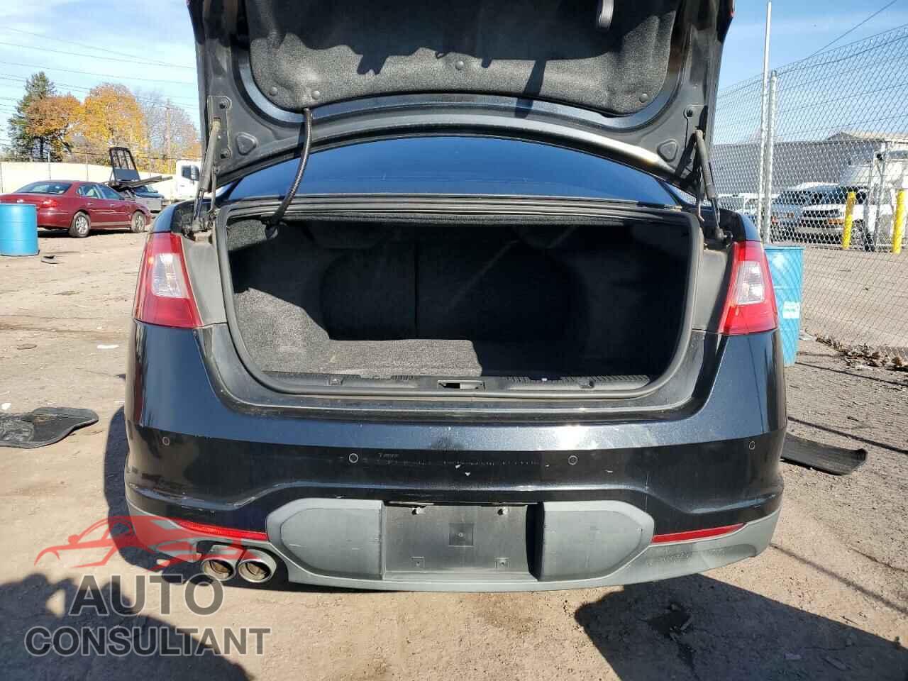 FORD TAURUS 2011 - 1FAHP2EW5BG176260