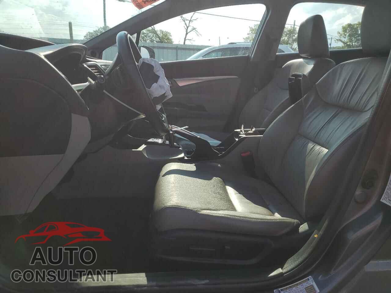HONDA CIVIC 2014 - 19XFB2F97EE050706