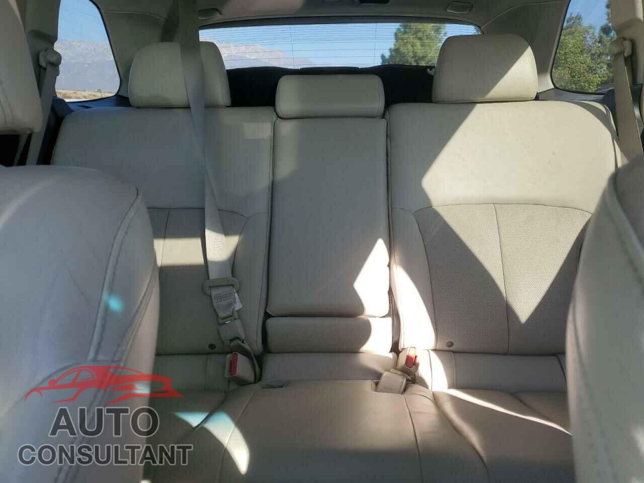 SUBARU OUTBACK 2012 - 4S4BRBLC6C3230432