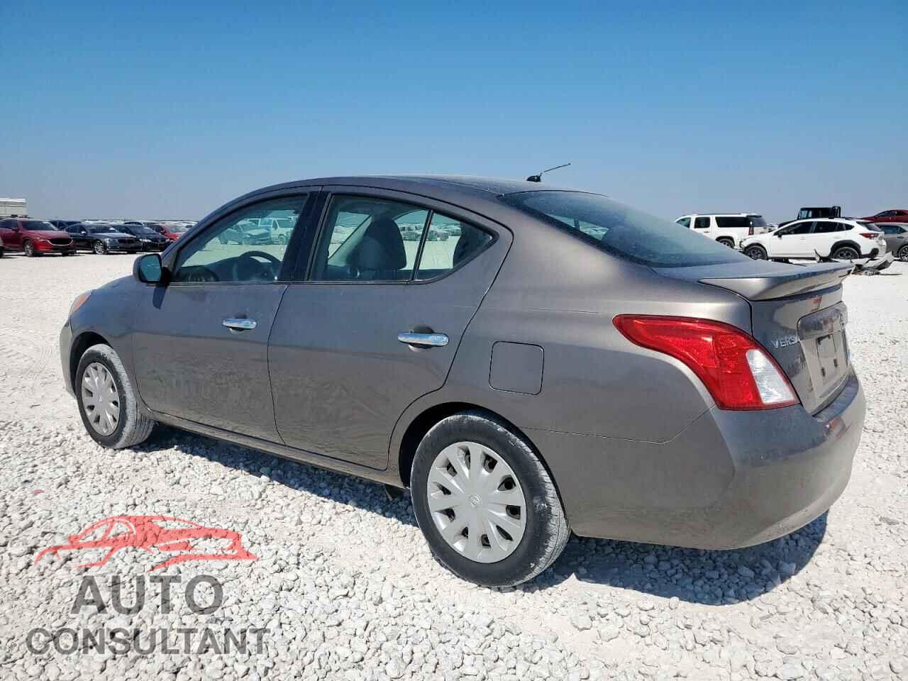 NISSAN VERSA 2013 - 3N1CN7AP9DL847968