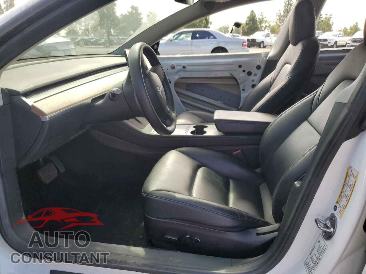 TESLA MODEL 3 2022 - 5YJ3E1EB2NF157908
