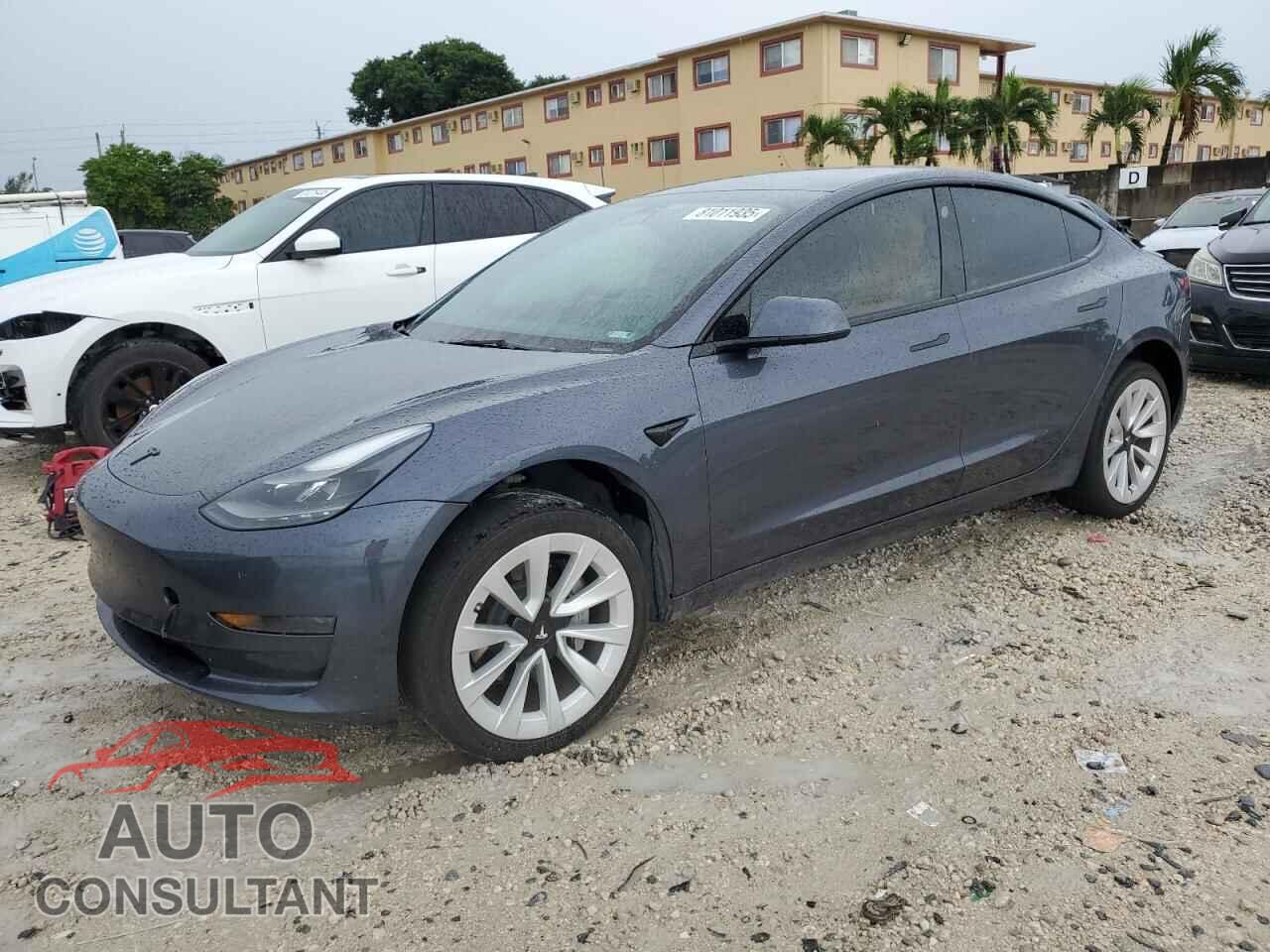 TESLA MODEL 3 2023 - 5YJ3E1EA5PF496382