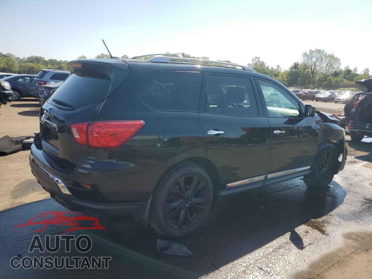 NISSAN PATHFINDER 2017 - 5N1DR2MM6HC909432
