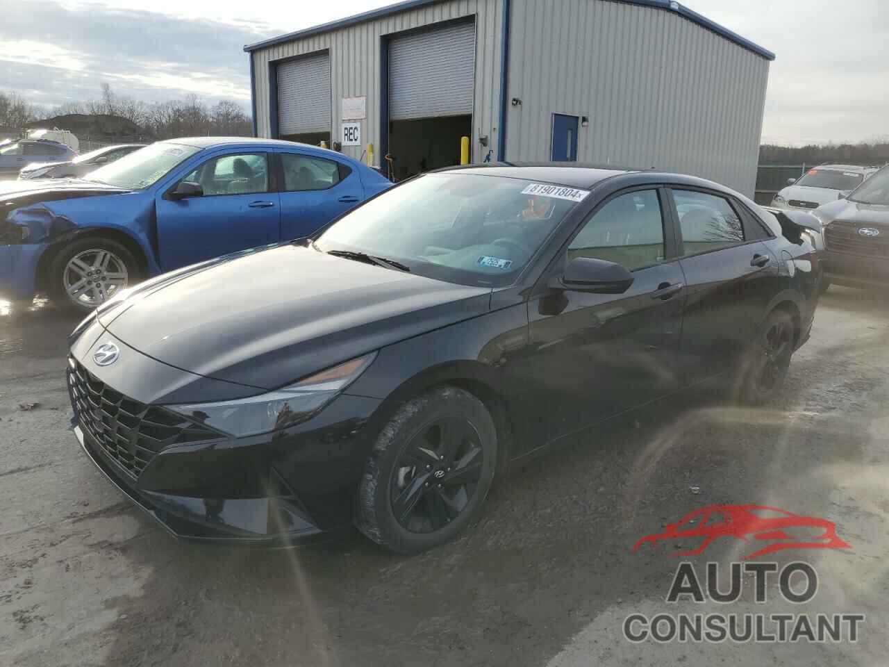 HYUNDAI ELANTRA 2023 - KMHLM4AG4PU424199