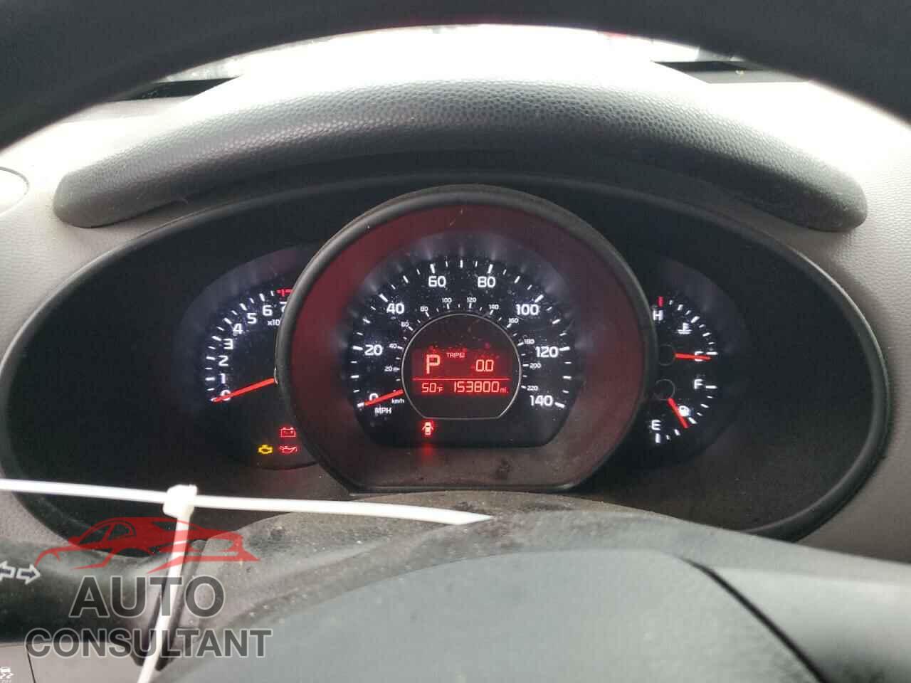 KIA SOUL 2017 - KNDJN2A2XH7882153