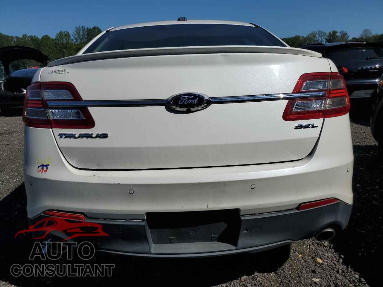 FORD TAURUS 2014 - 1FAHP2E89EG173531