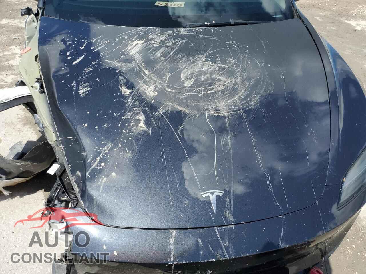 TESLA MODEL 3 2024 - 5YJ3E1EA7RF868372