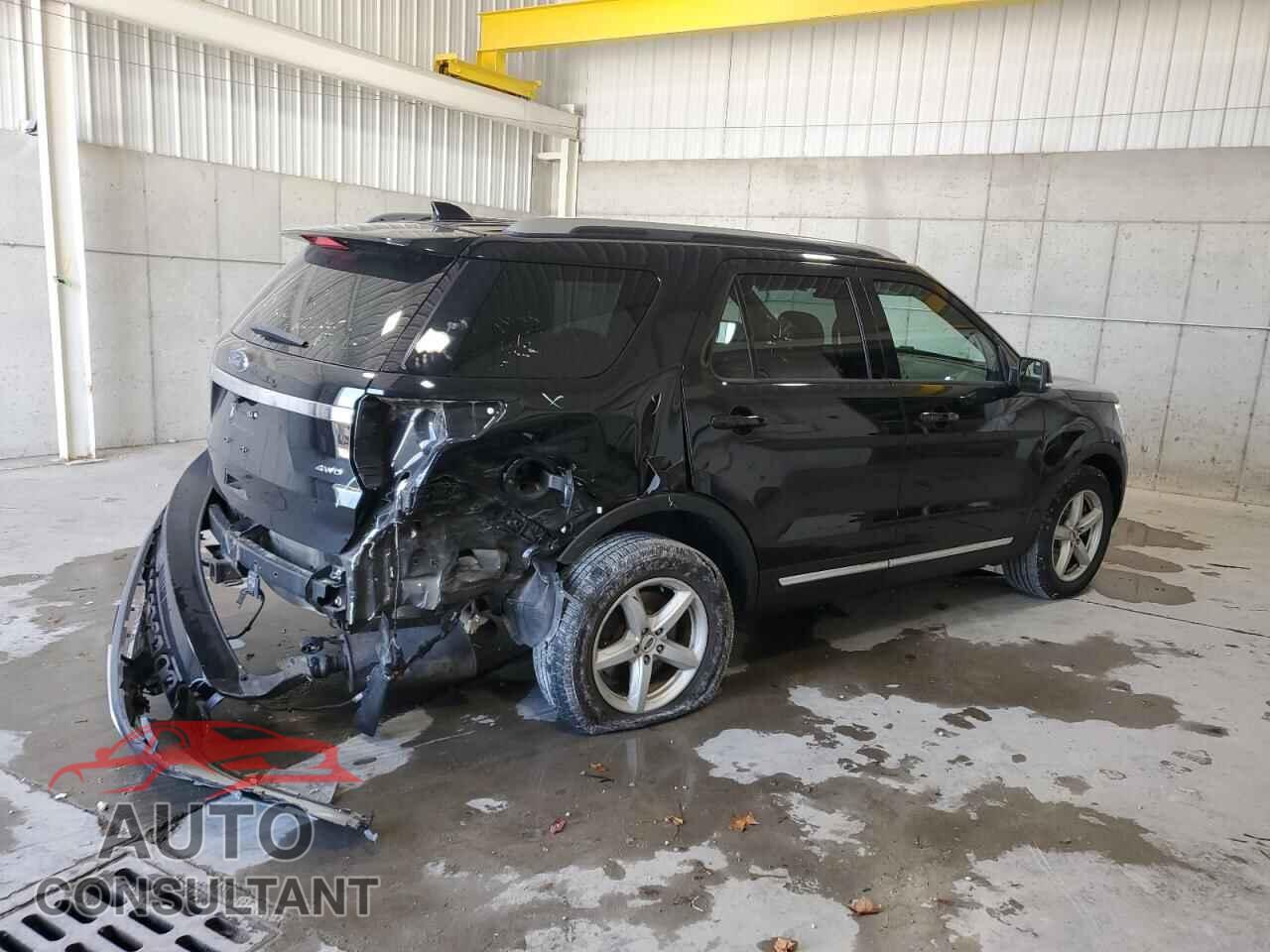 FORD EXPLORER 2017 - 1FM5K8D81HGE21187
