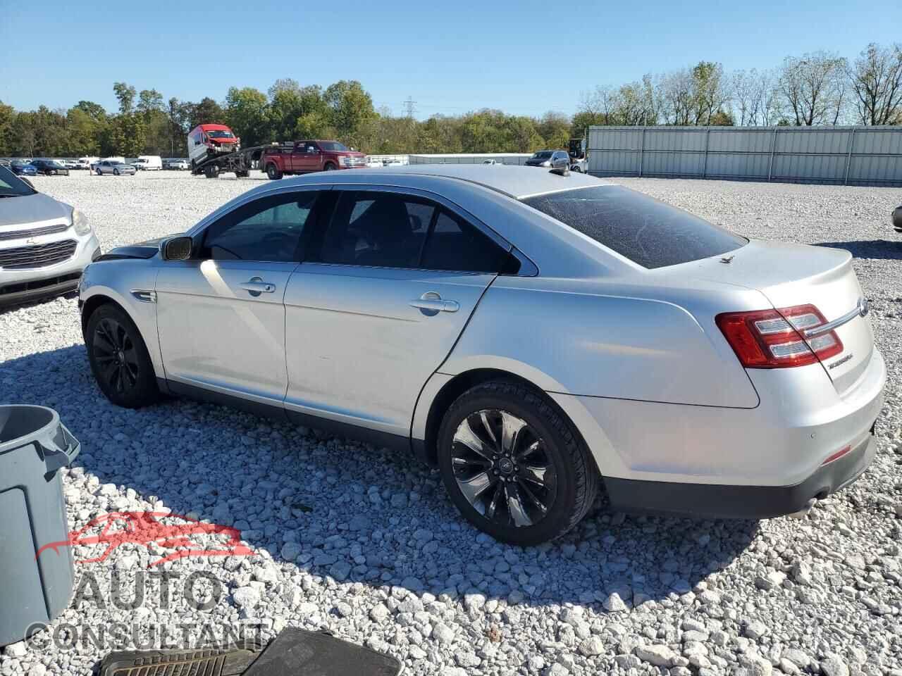 FORD TAURUS 2013 - 1FAHP2E8XDG188635