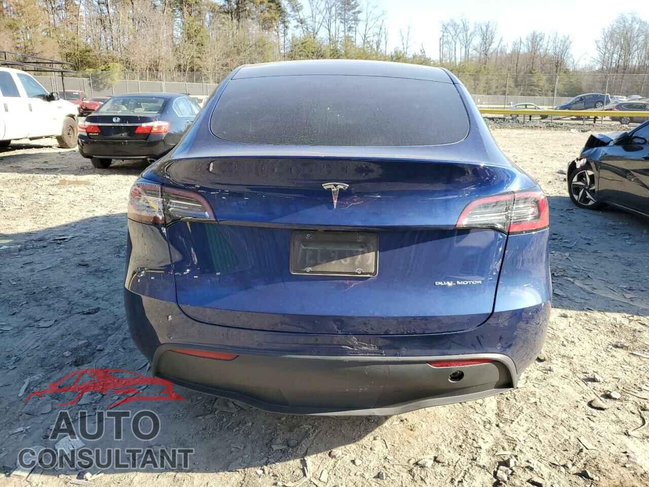 TESLA MODEL Y 2020 - 5YJYGDEF3LF001037
