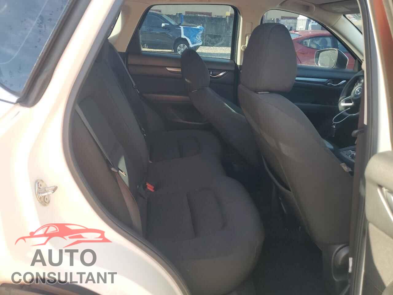 MAZDA CX-5 2017 - JM3KFABL3H0216304