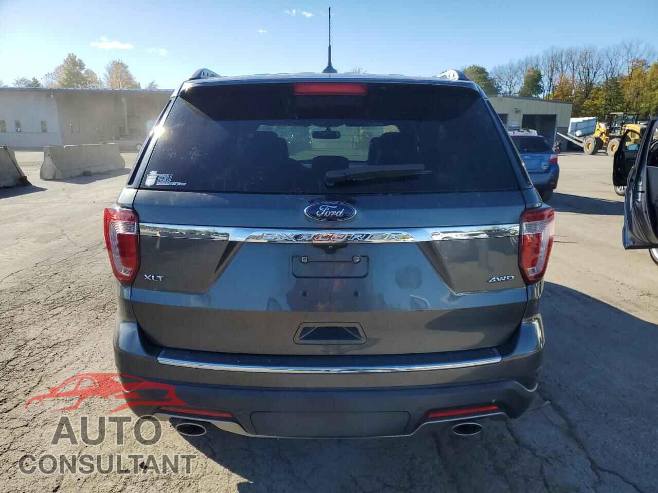 FORD EXPLORER 2018 - 1FM5K8D82JGA75236
