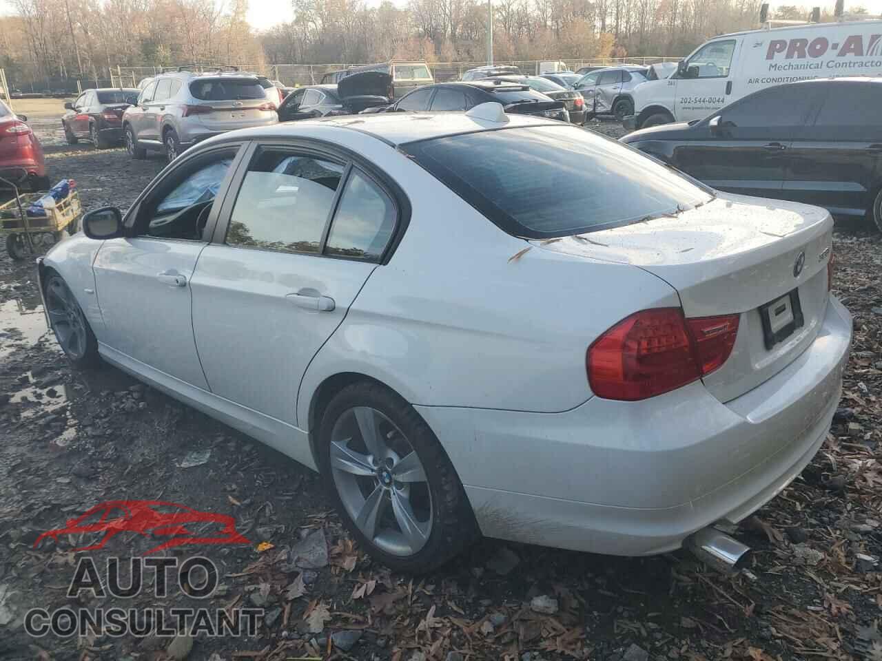 BMW 3 SERIES 2010 - WBAPH7G55ANM52691