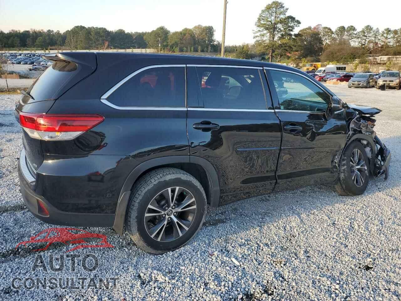 TOYOTA HIGHLANDER 2018 - 5TDBZRFH1JS846183