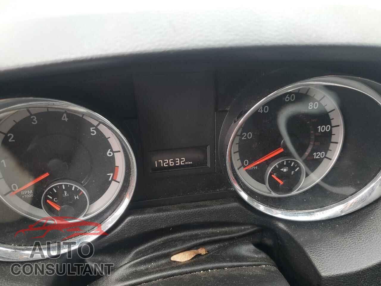 DODGE CARAVAN 2013 - 2C4RDGBG1DR796364