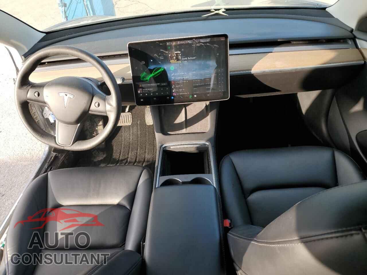 TESLA MODEL 3 2021 - 5YJ3E1EA3MF082156