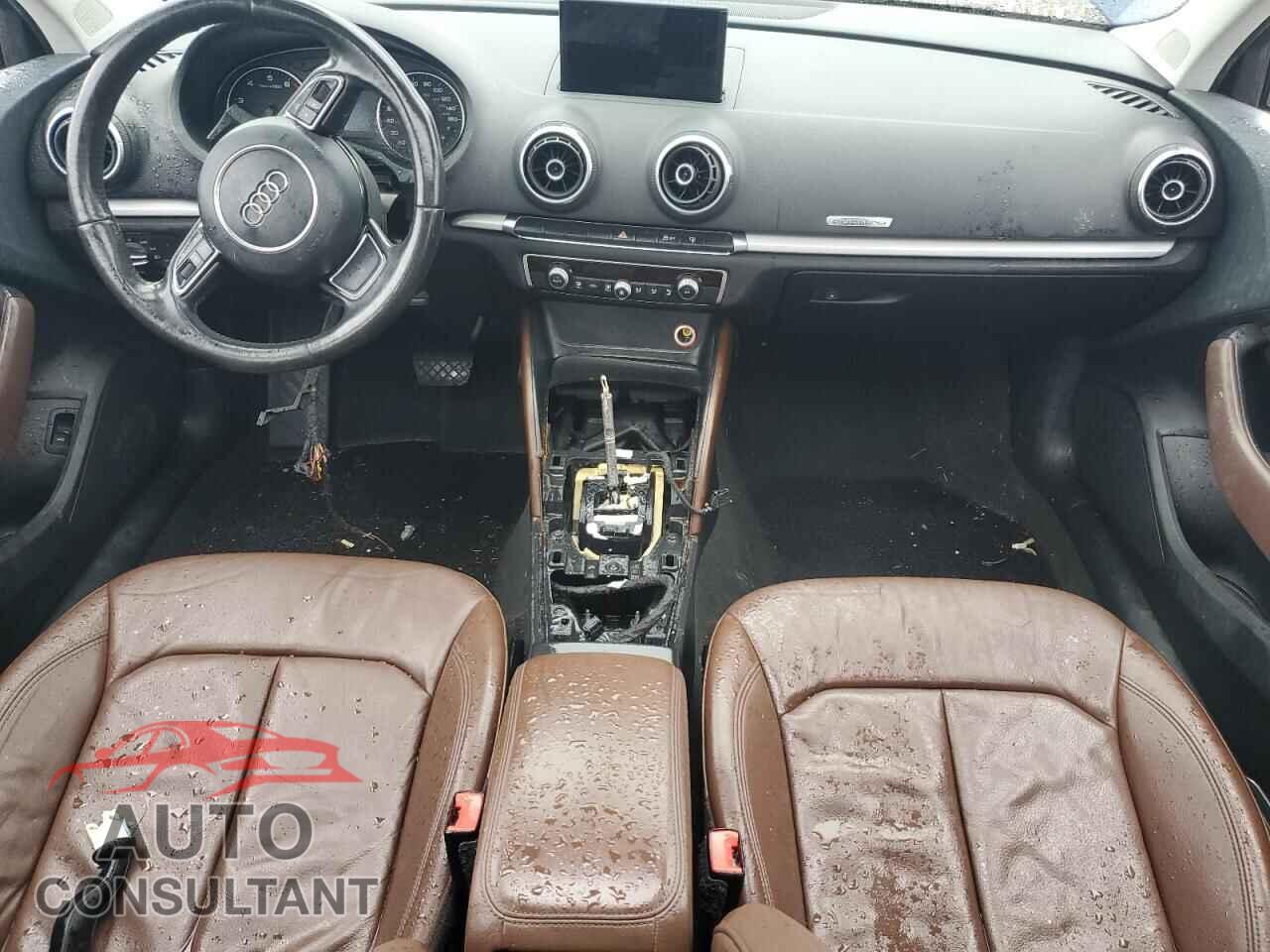 AUDI A3 2015 - WAUBFGFF7F1044931