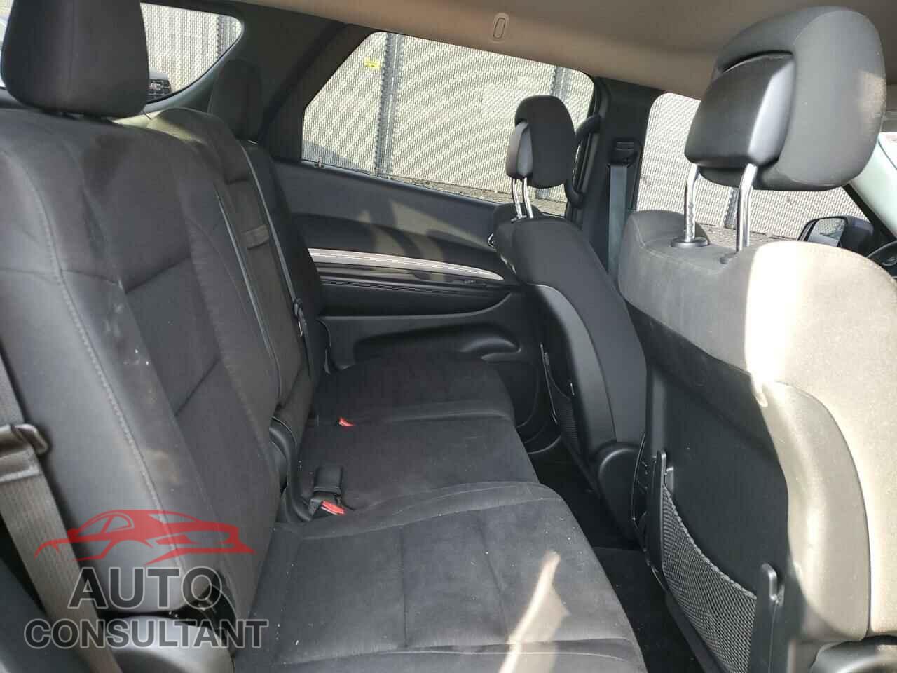 DODGE DURANGO 2018 - 1C4RDJAG0JC213639