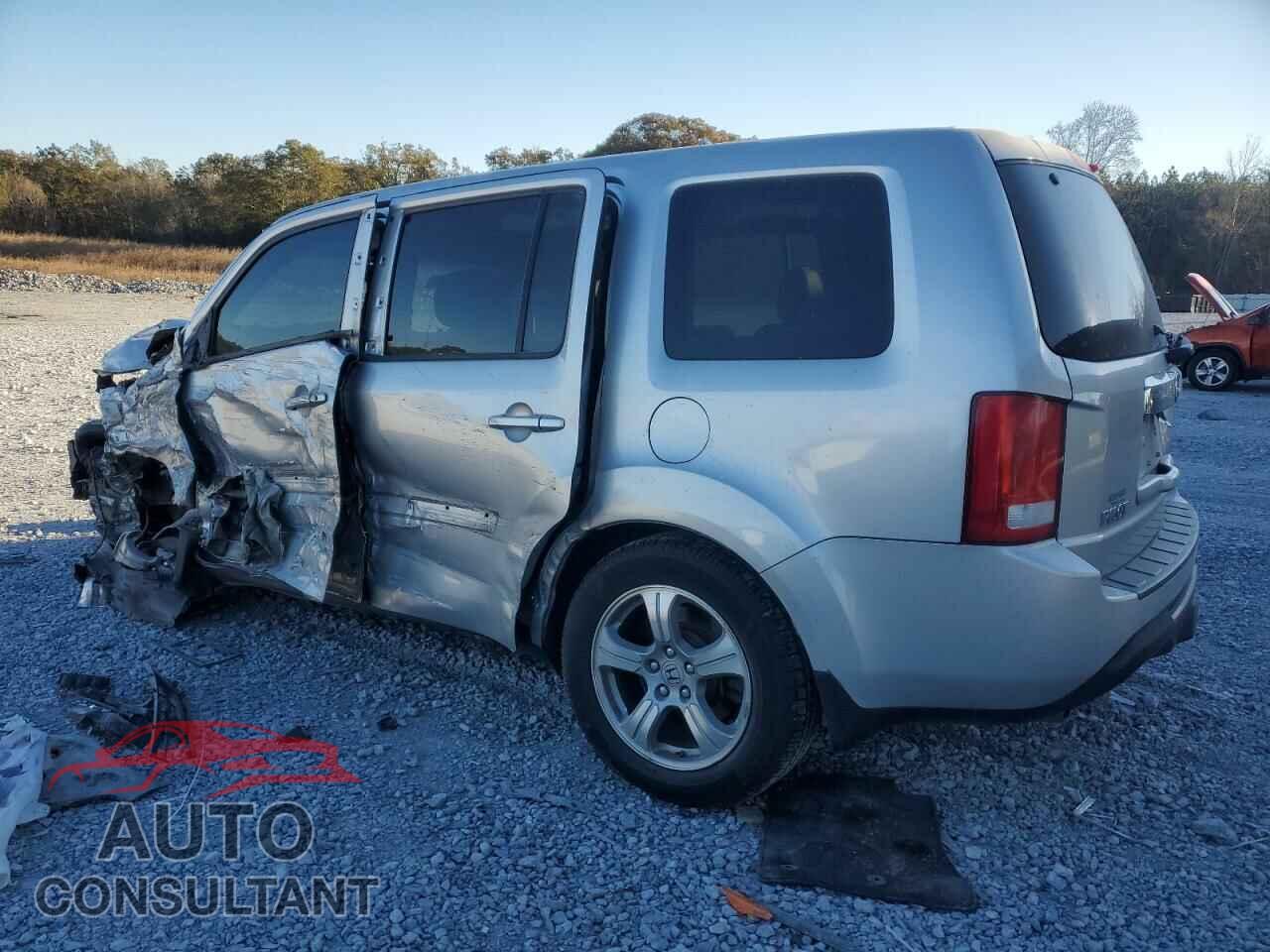 HONDA PILOT 2012 - 5FNYF3H5XCB021186