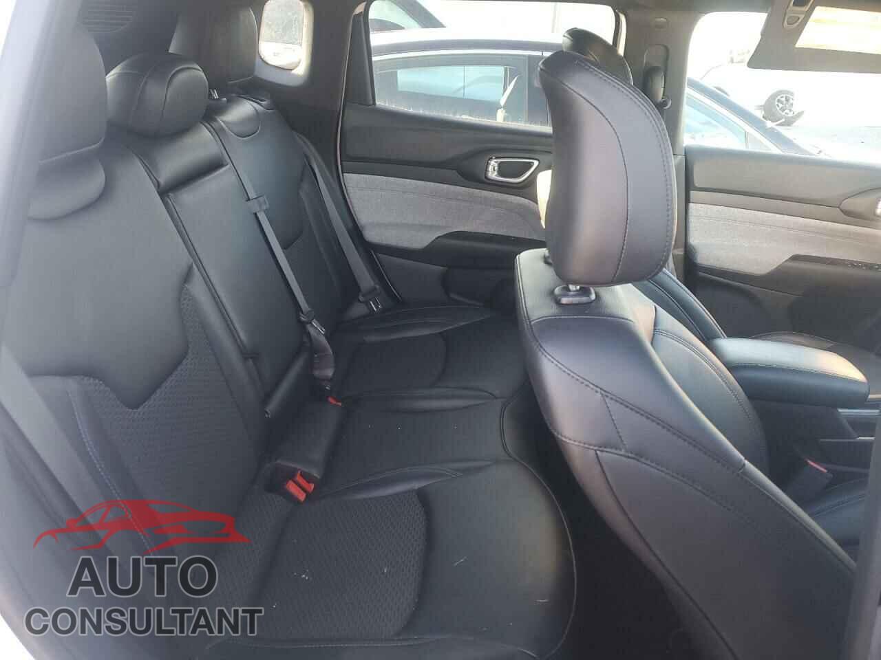 JEEP COMPASS 2024 - 3C4NJDBN7RT118727