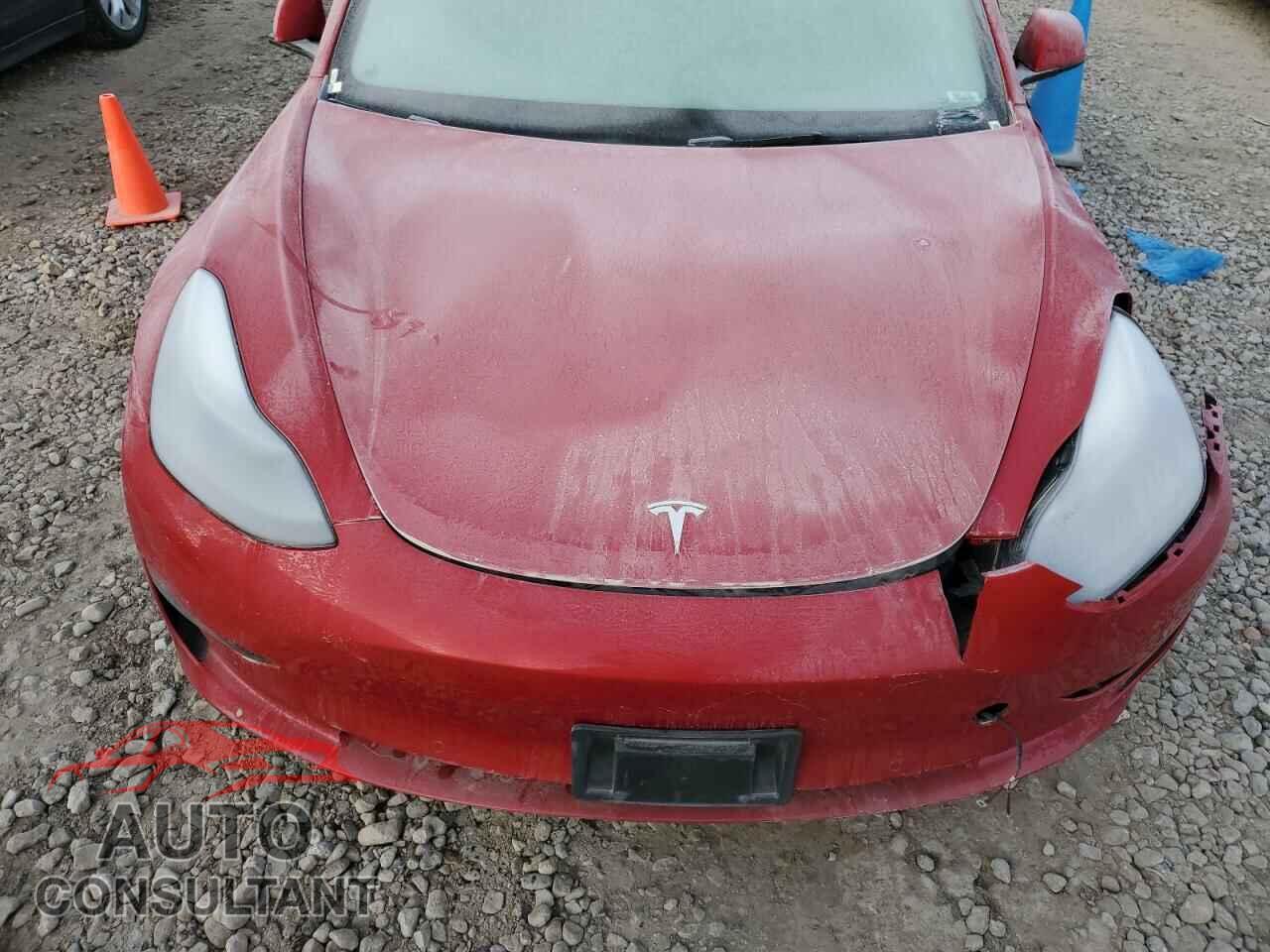TESLA MODEL 3 2022 - 5YJ3E1EA7NF369100