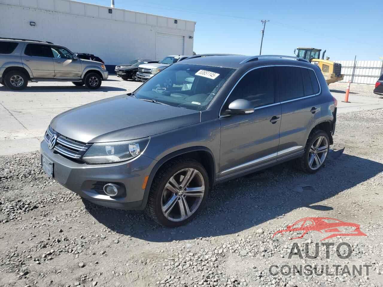 VOLKSWAGEN TIGUAN 2016 - WVGBV7AX7GW054851
