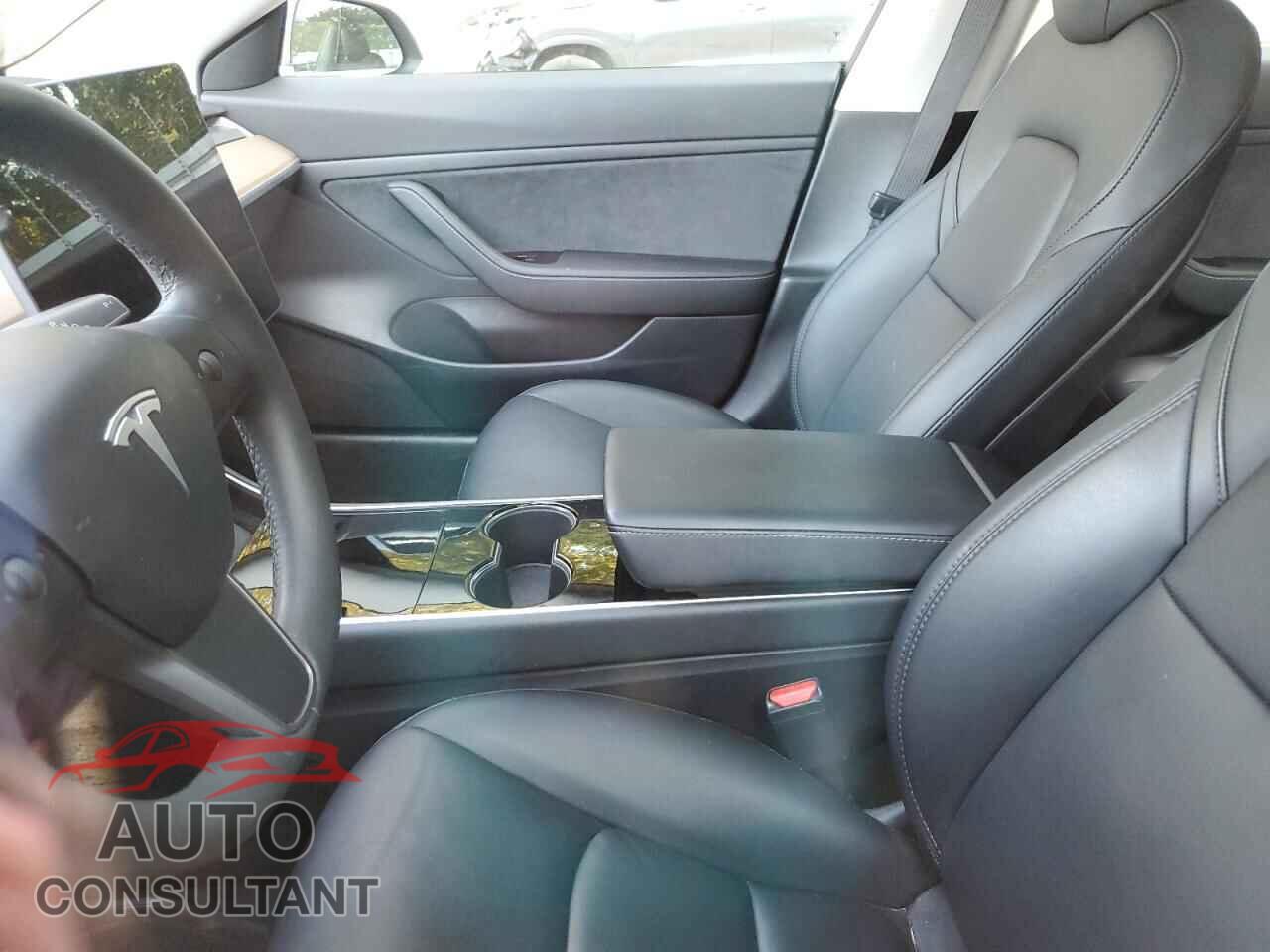 TESLA MODEL 3 2020 - 5YJ3E1EA1LF796821