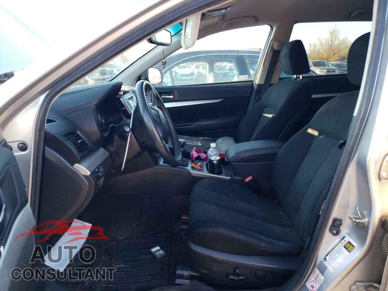 SUBARU OUTBACK 2013 - 4S4BRBCC6D1205673
