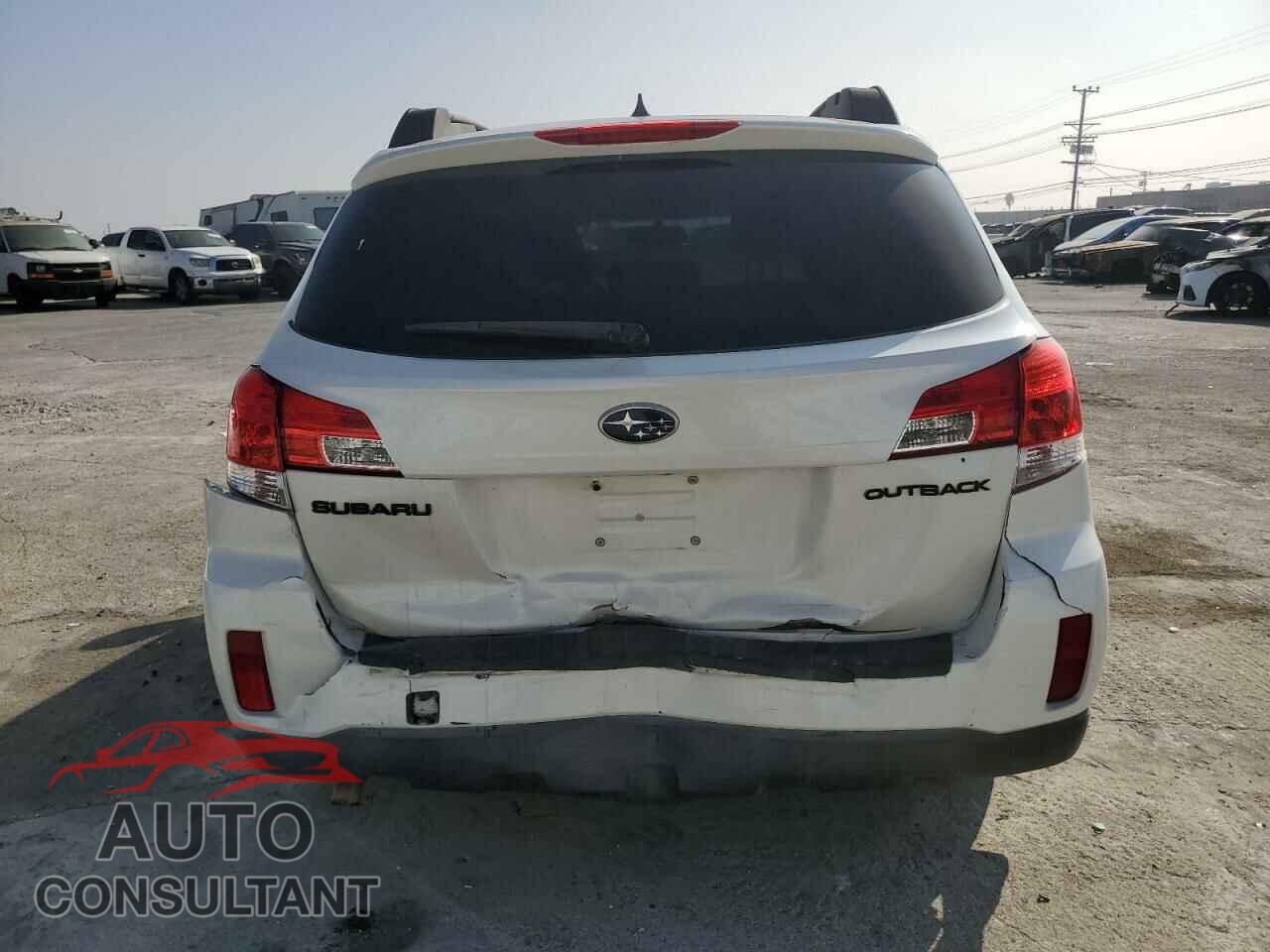 SUBARU OUTBACK 2014 - 4S4BRCCC5E3267223