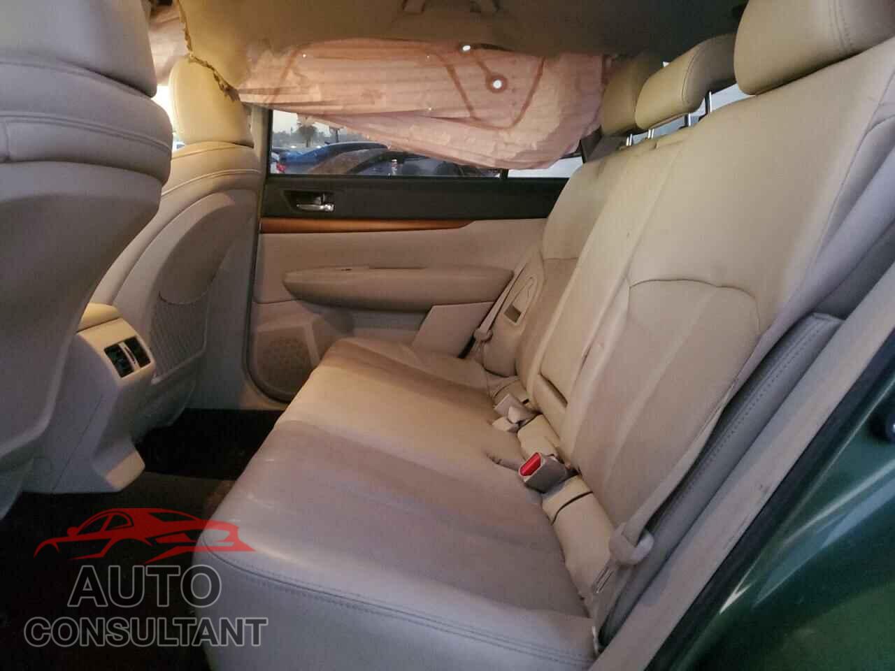 SUBARU OUTBACK 2013 - 4S4BRBKC2D3224131