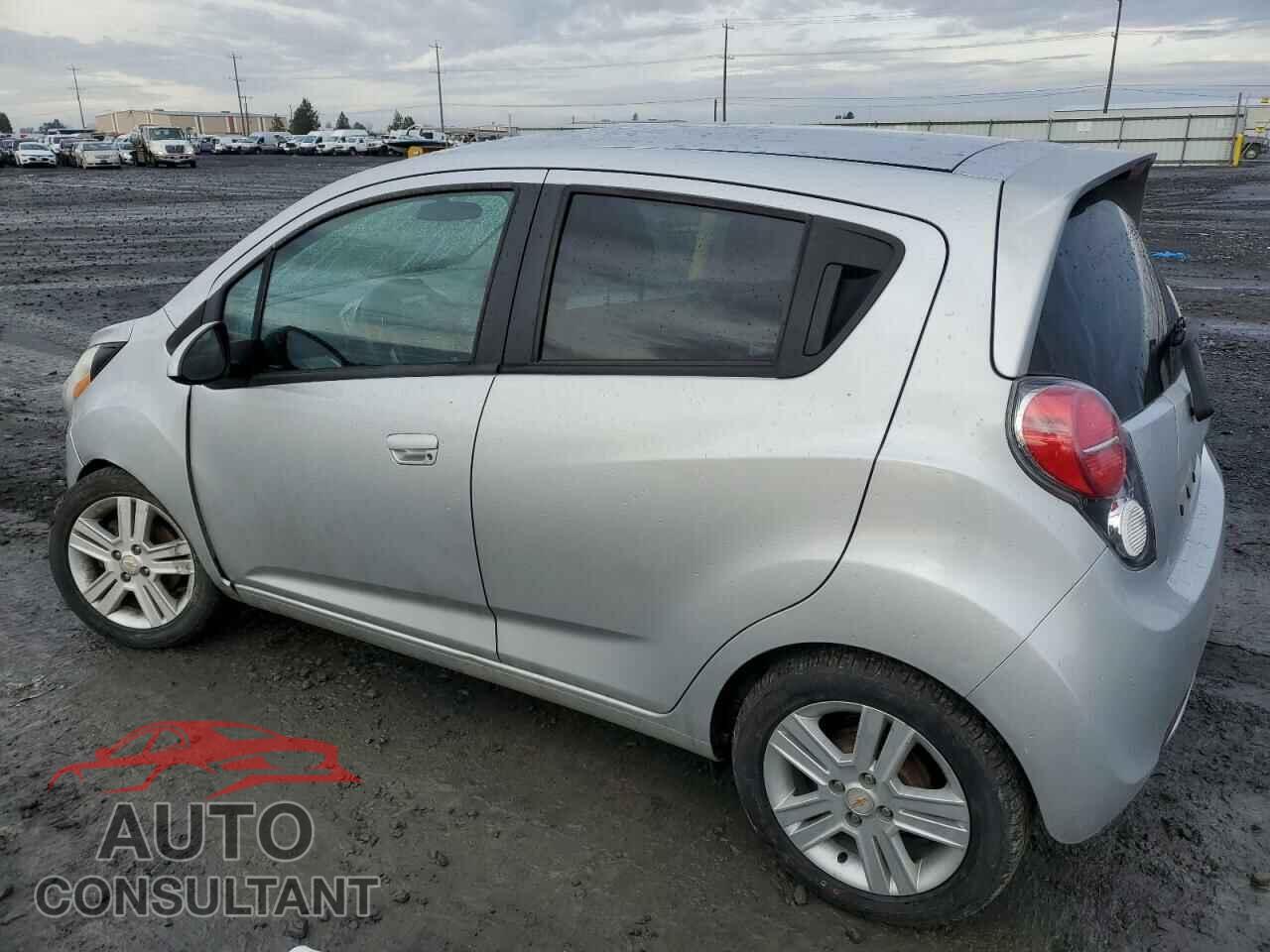 CHEVROLET SPARK 2013 - KL8CA6S99DC526908