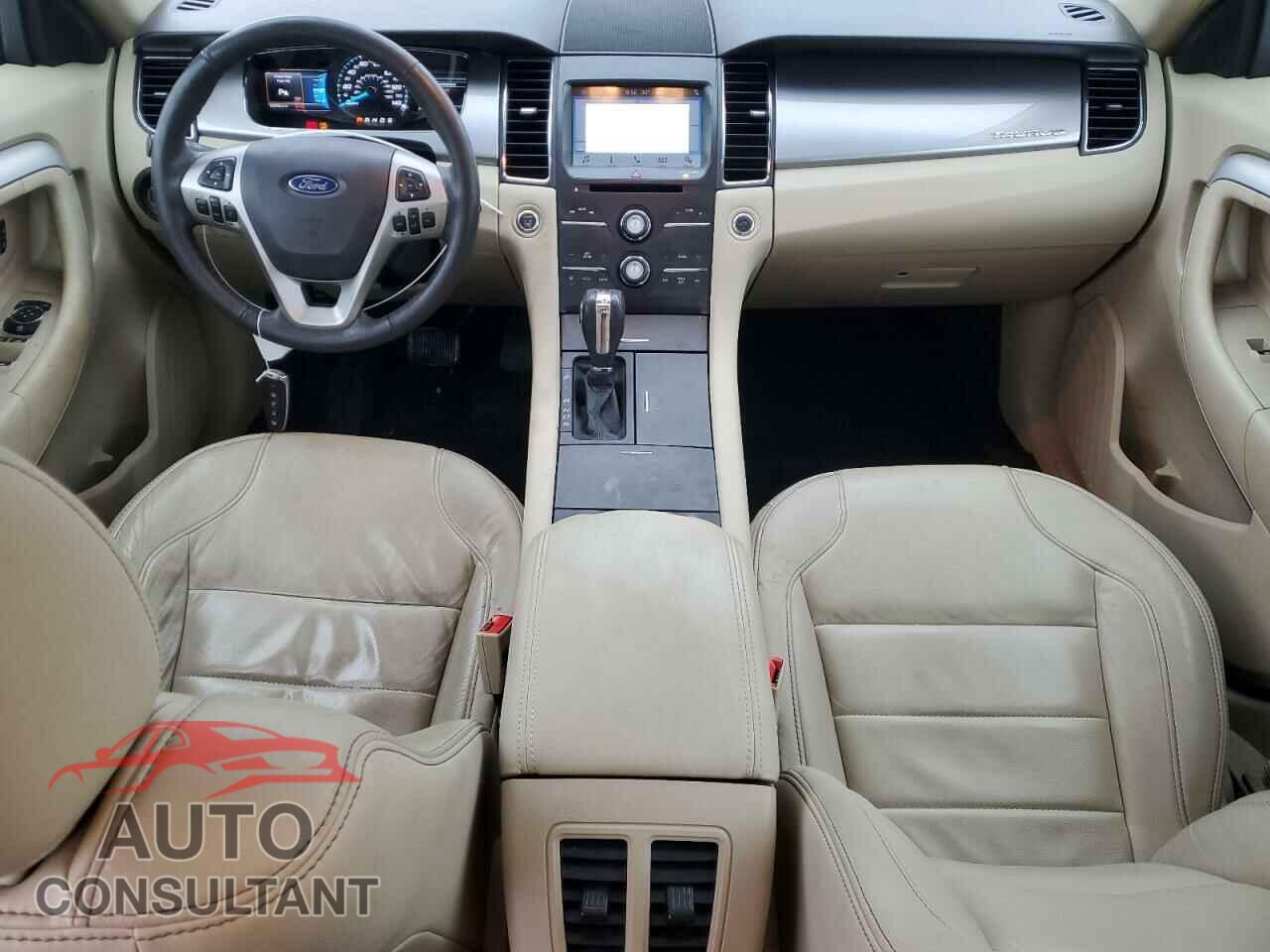 FORD TAURUS 2017 - 1FAHP2E87HG125367